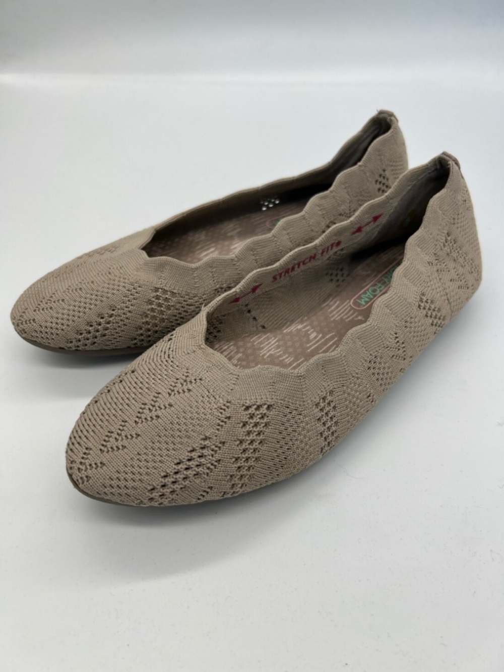 Sketchers Knit Ballet Flat in Taupe — Women